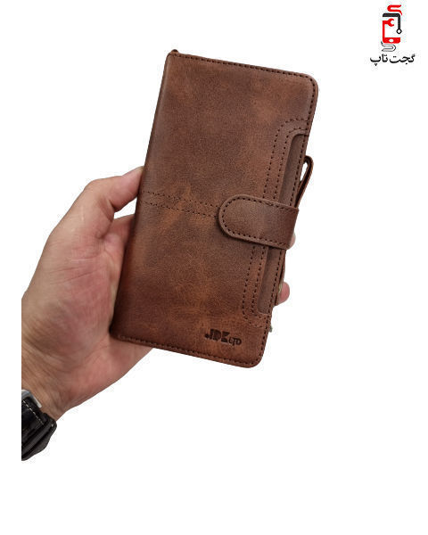 کیف-موبایل-آیفون-13Pro-برند-JDK-به همراه-جای کارت-و-گارد مگنتی-چرمی-رنگ-قهوه ای